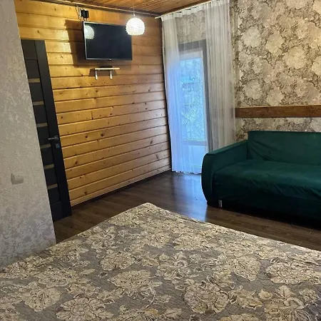 Διαμέρισμα Trostjn House Slavske